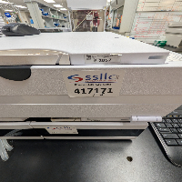 Agilent 1290 Infinity II HPLC System with Autosampler Pump and DAD image 1